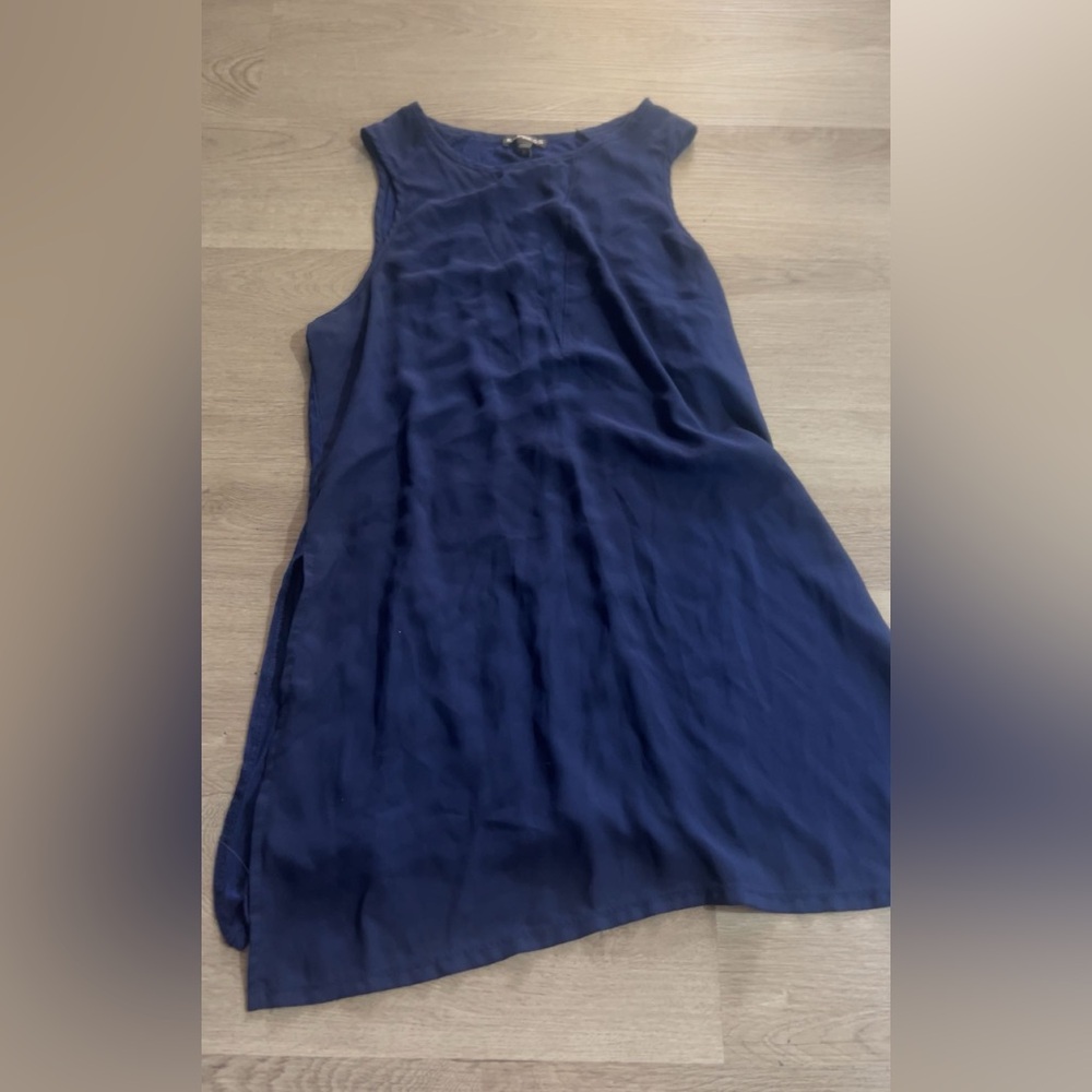 Express Women's Navy Sleeveless Top